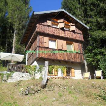 Casa singola in vendita a Val di Zoldo (Belluno)