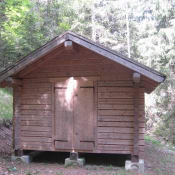 Rustico in vendita a Lozzo di Cadore (Belluno)