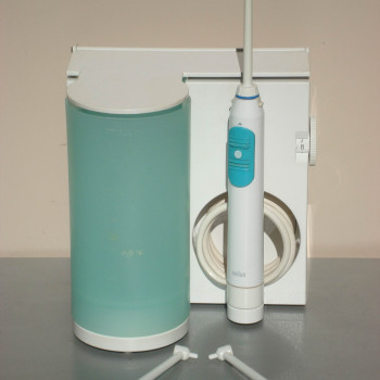 Braun OxyJet - idropulsore dentale