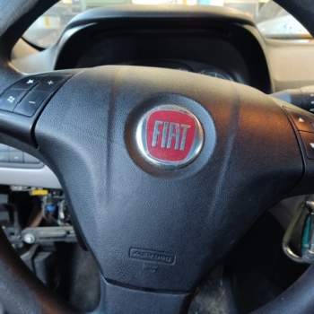 Airbag volante FIAT GRANDE PUNTO  del 2013