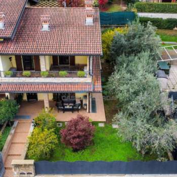 Casa a schiera in vendita a Desenzano del Garda (Brescia)