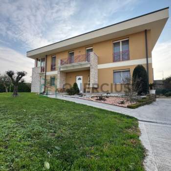 Villa in vendita a Belfiore (Verona)