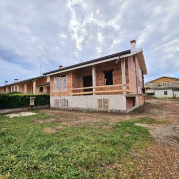 Casa singola in vendita a Este (Padova)