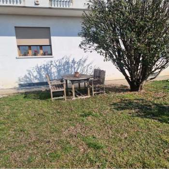 3 CAMERE CON GIARDINO a Farra di Soligo