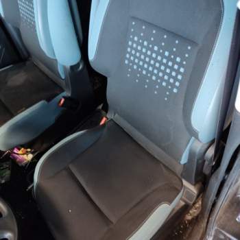 Sedile anteriore sx CITROEN BERLINGO  del 2013