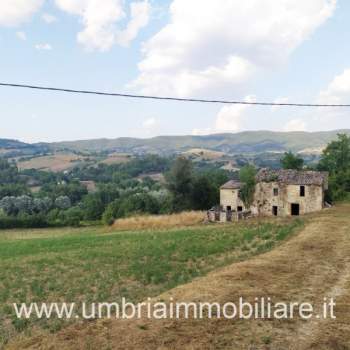 Rustico in vendita a Collazzone (Perugia)