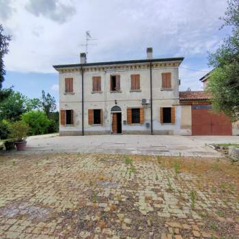 Villa in vendita a Nogara (Verona)