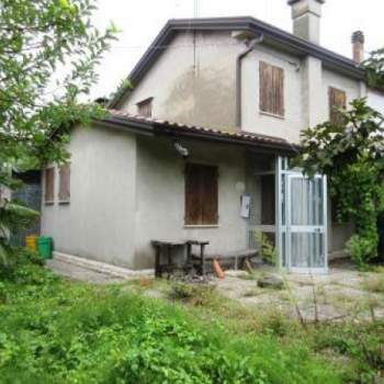 Villa in vendita a Porto Viro (Rovigo)