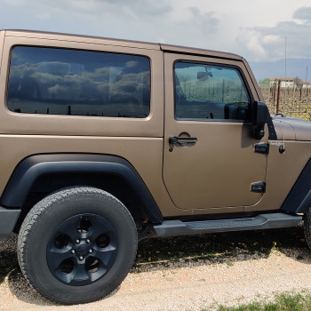 Wrangler sahara accessoriato